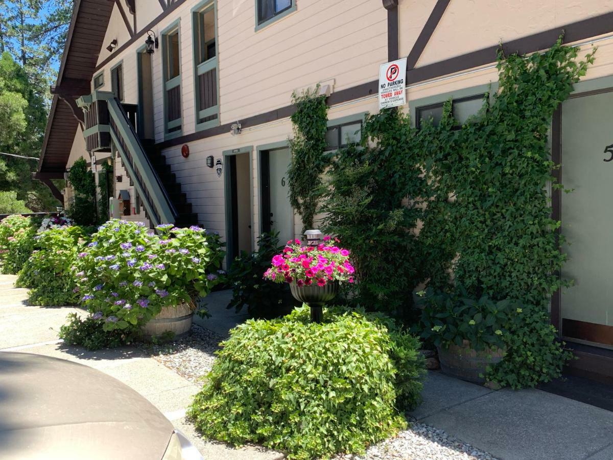 The North Shore Inn Crestline Exterior photo