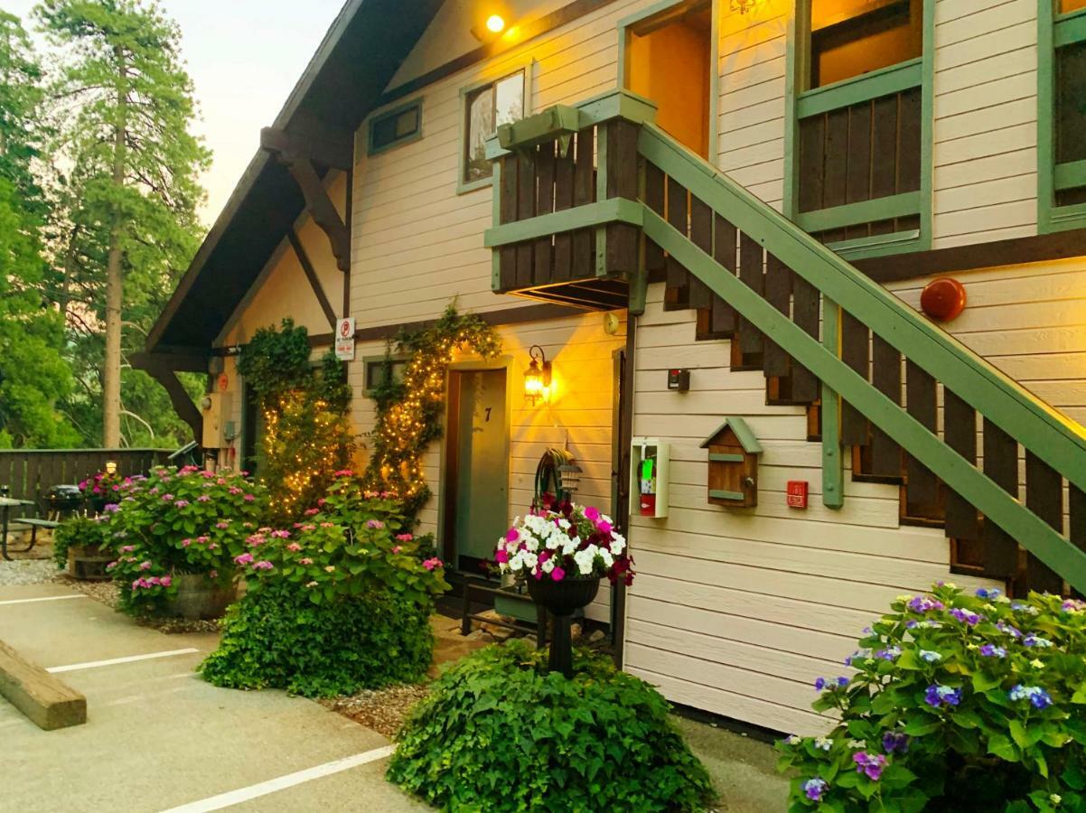 The North Shore Inn Crestline Exterior photo